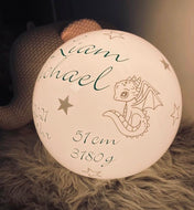 Personalisierte Lampe mit einem Drache und Sterne